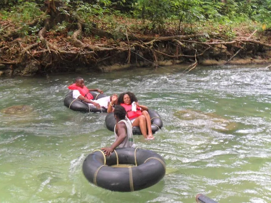 Apartmán Idilio Escape Ocho Rios 0*,  Jamajka